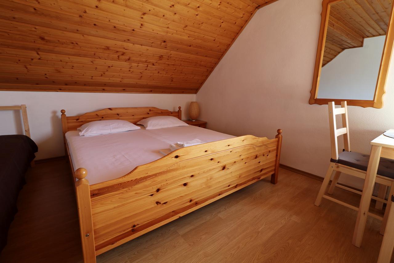 Bed and Breakfast Casa 193 Motorcycle Friends Sibiu Esterno foto